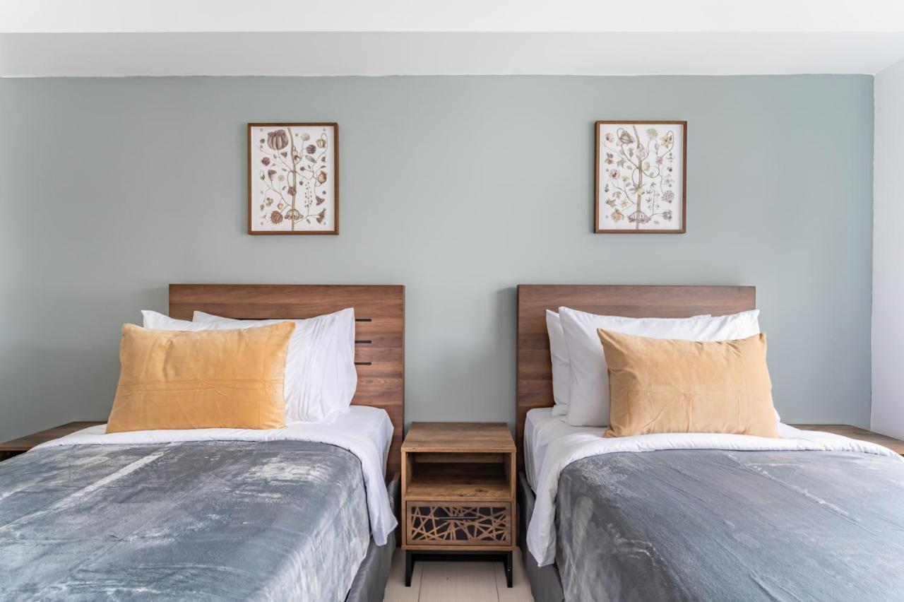 Kensington Market Apartments Toronto Extérieur photo